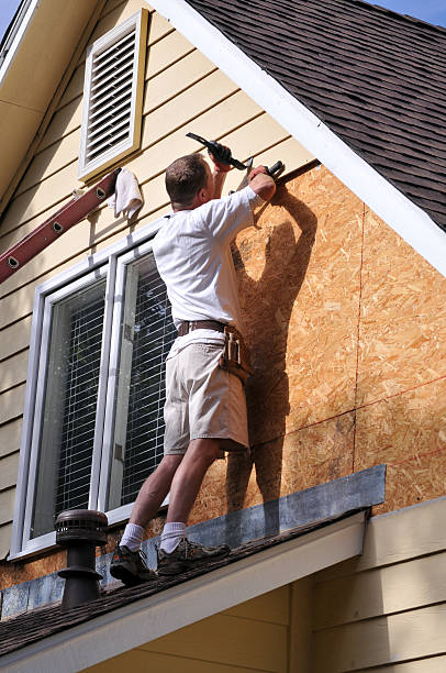 How To Choose The Right Materials for Your Siding Installation in 'Rangely, CO